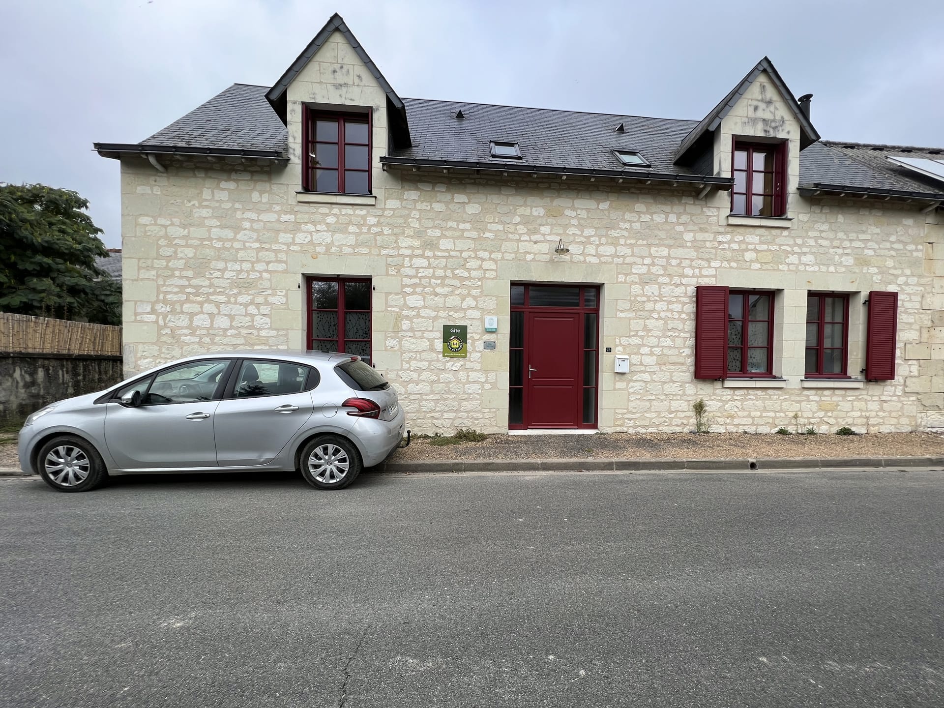 Façade